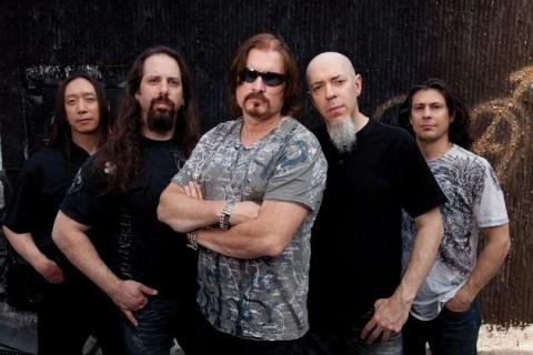 Dream Theater streamují novou skladbu