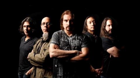 Dream Theater zveřejnili obal a tracklist nového alba