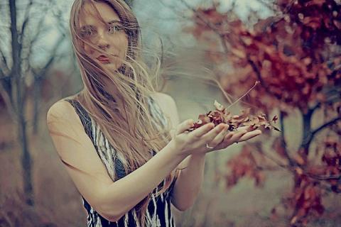 Barbora Mochowa připravuje debutové album „Tears in the Pudding“