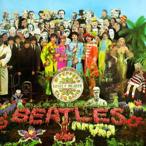 THE BEATLES - Sgt. Pepper&#39;s Lonely Hearts Club Band