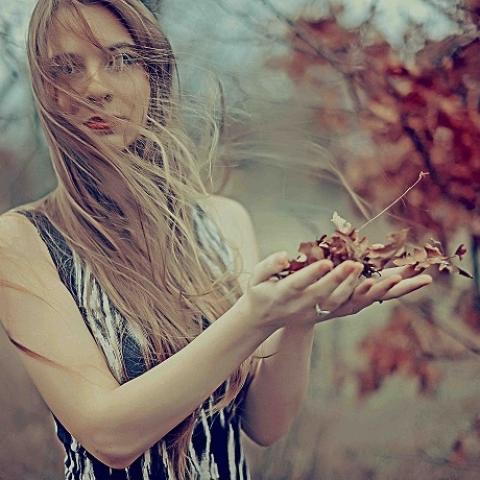 Barbora Mochowa připravuje debutové album „Tears in the Pudding“
