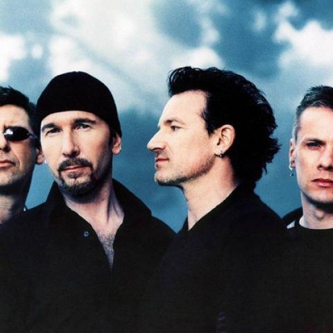 U2 zahráli dvě nové skladby
